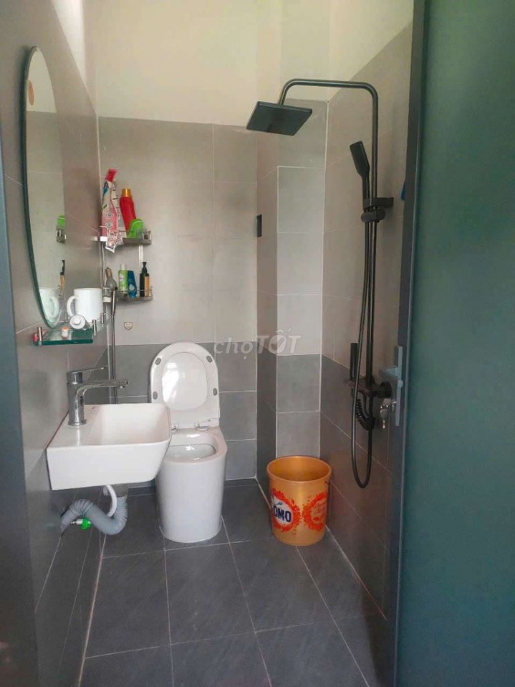 Spacious 4-Bedroom House Near School in Tan Dong Hiep
