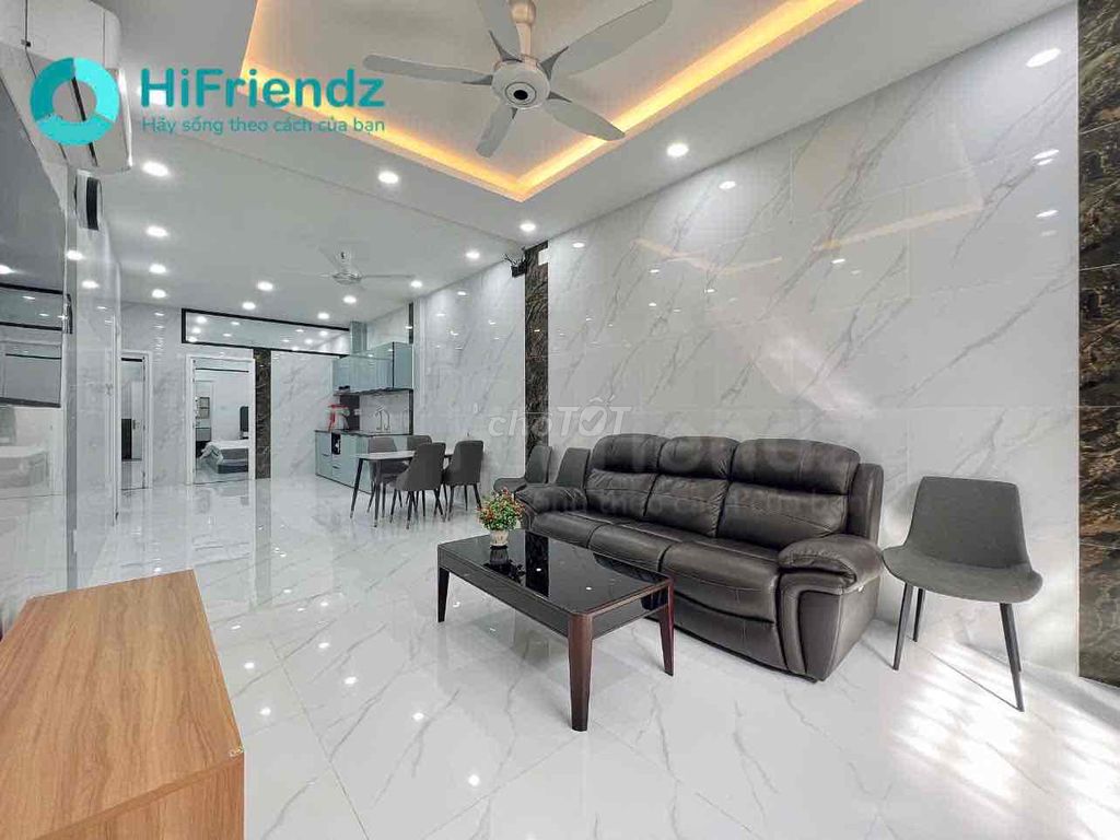 Modern 2 Bedroom Apartment with Designer Interior