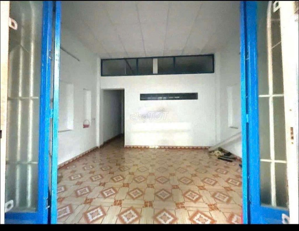 Арендный дом в 7-м районе с бизнес-потенциалом
