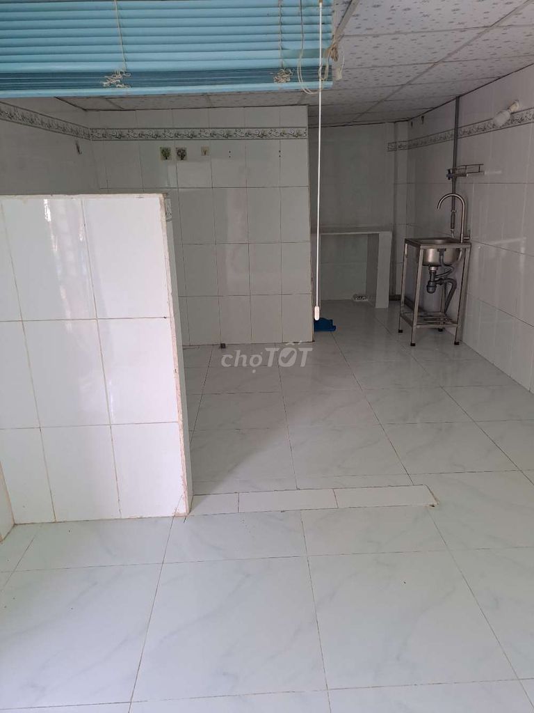 Cozy Single Room House with Private Bathroom