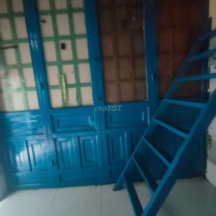 Small Rental House Near School and Market