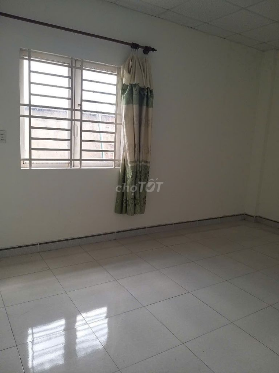 3-Bedroom House on Tam Da Road, Accessible by Car Alley