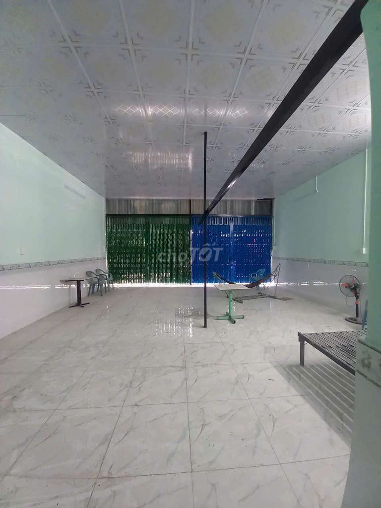 Spacious Ground Floor House with Two Bathrooms
