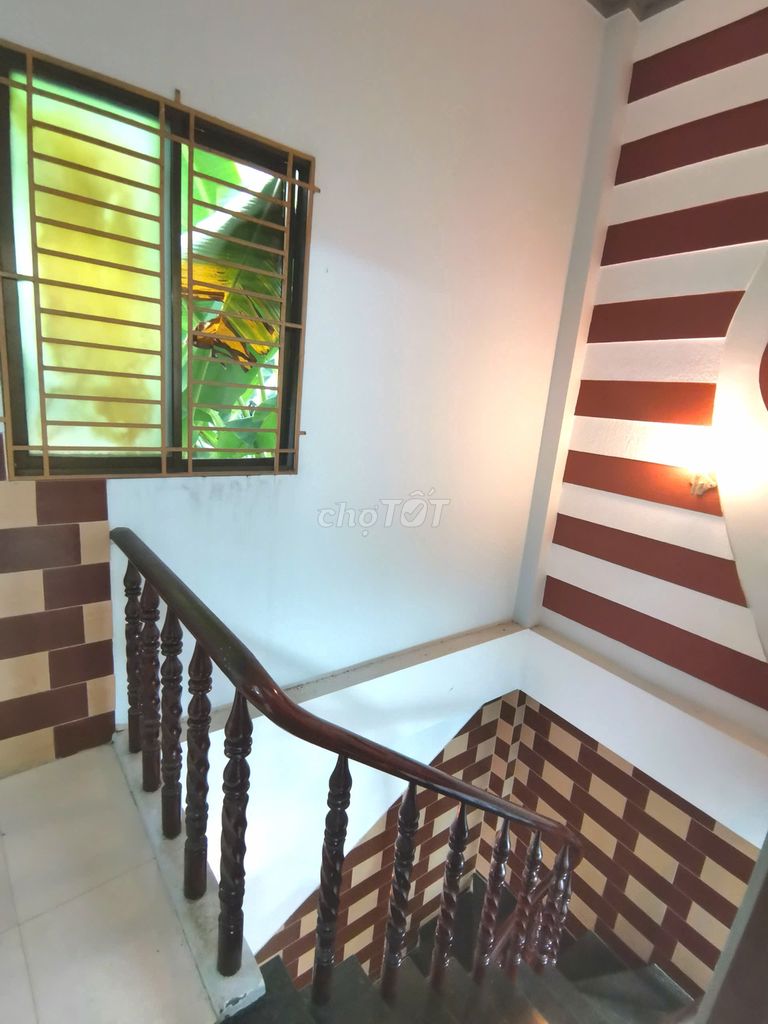2-Bedroom House with Kitchen near Au Co