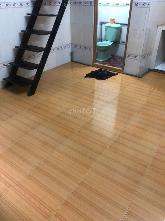 Compact Rental Room with Loft and Bathroom