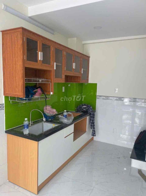 Modern 2-Bedroom House Near Gigamall with Amenities