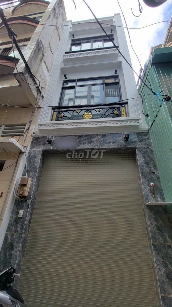 Modern 2BR Townhouse Near Cho Ray Hospital