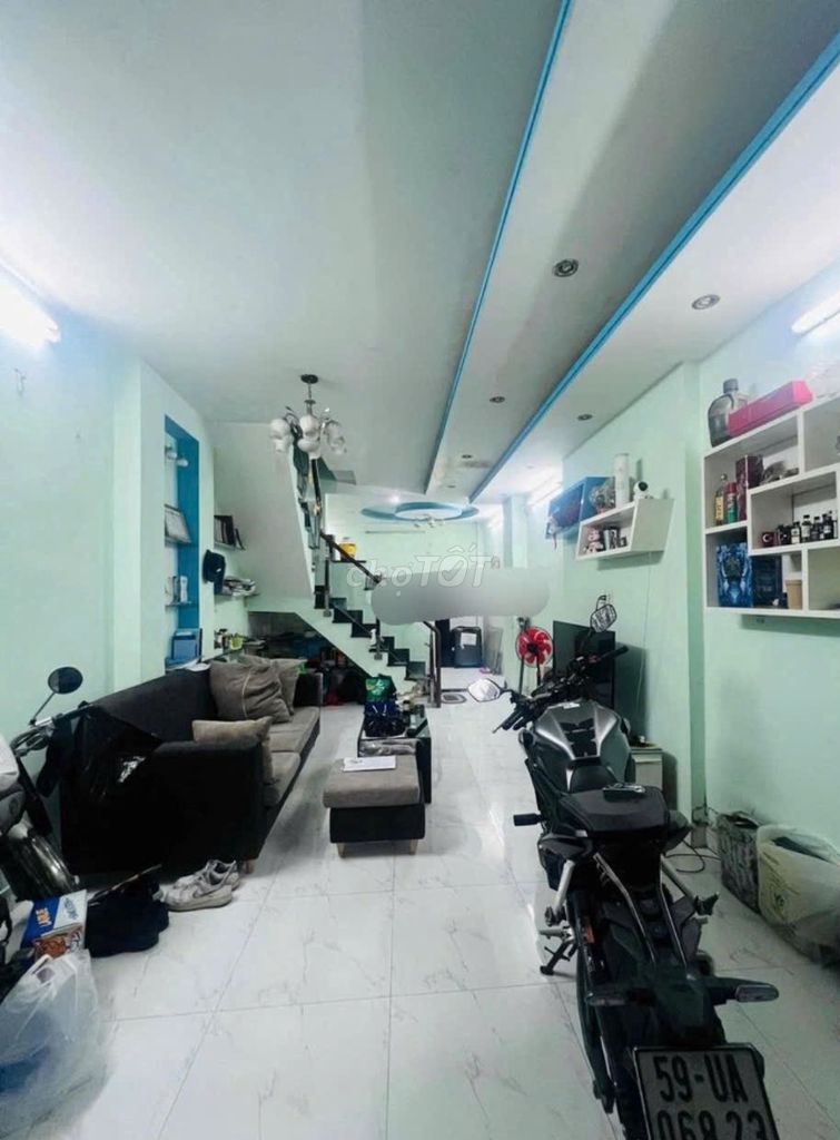 Modern 2BR Townhouse with Office Space