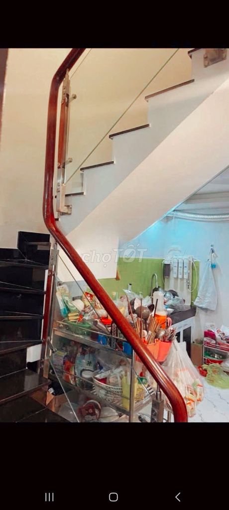 Spacious Two-Bedroom House in Le Van Sy