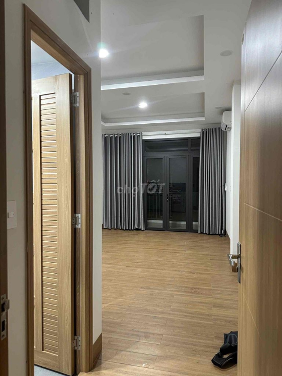 Quiet Residential Area Apartment with Modern Amenities