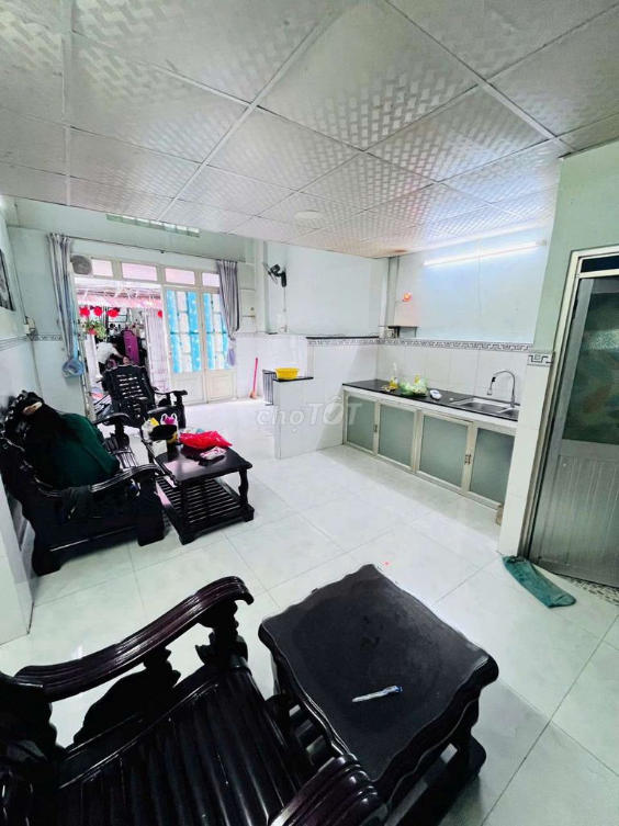 Small House Rental in Cao Lo Alley