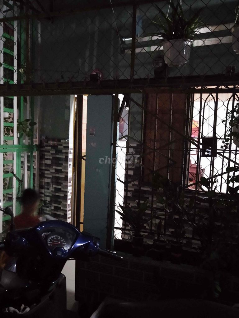 2-Bedroom House with Loft Near Schools