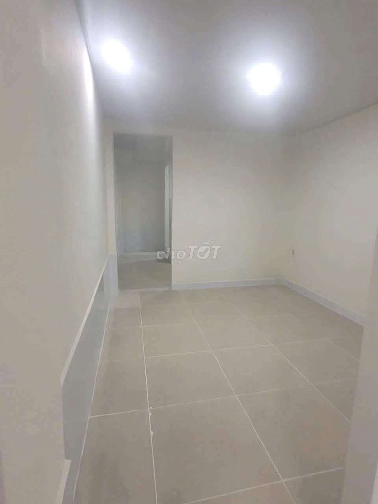 Modern Two-Bedroom House with Car Access