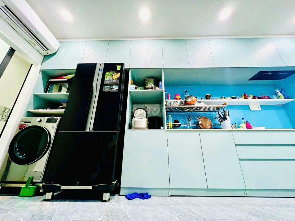 Modern Duplex Home with Full Furniture in District 1