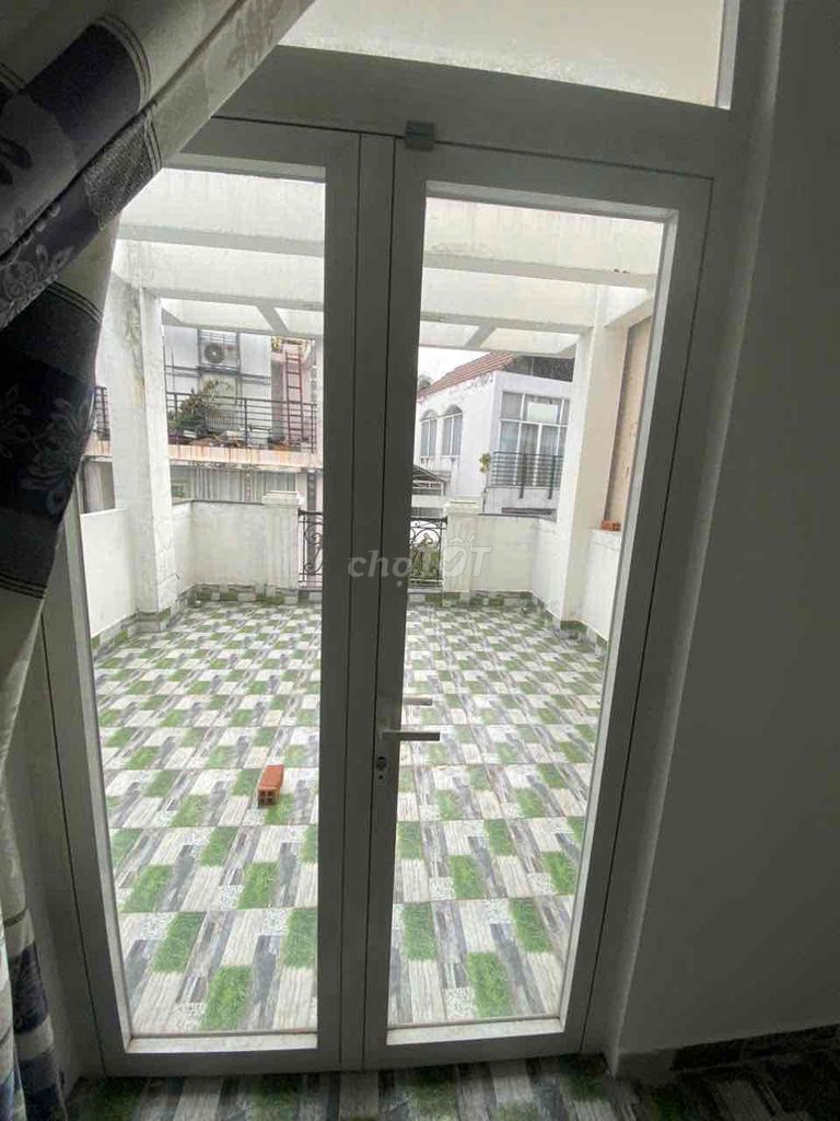 5-Story Commercial Building with Elevator on Ly Thuong Kiet