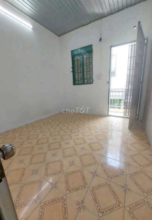 Spacious 1-story house near Le Van Thọ street, convenient for young couples and online workers