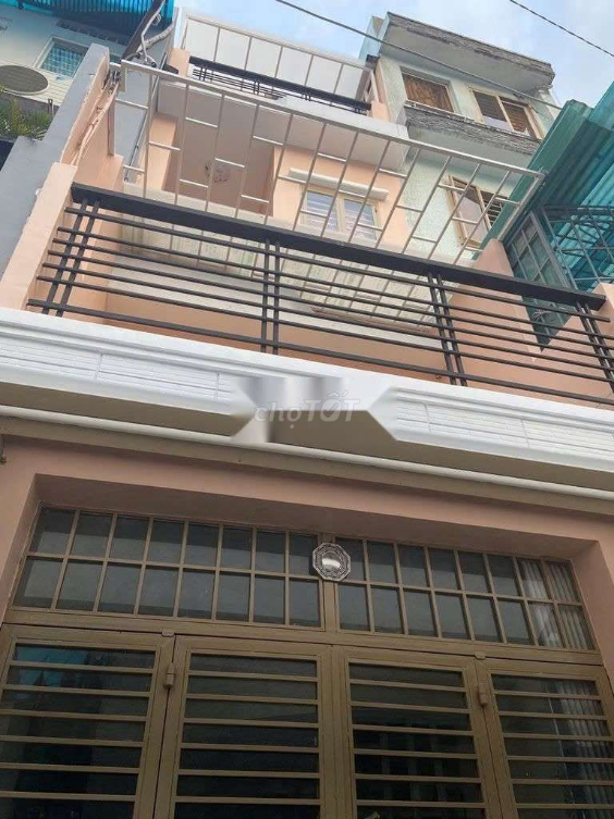 3-Bedroom House in Phan Tay Ho, Phu Nhuan District