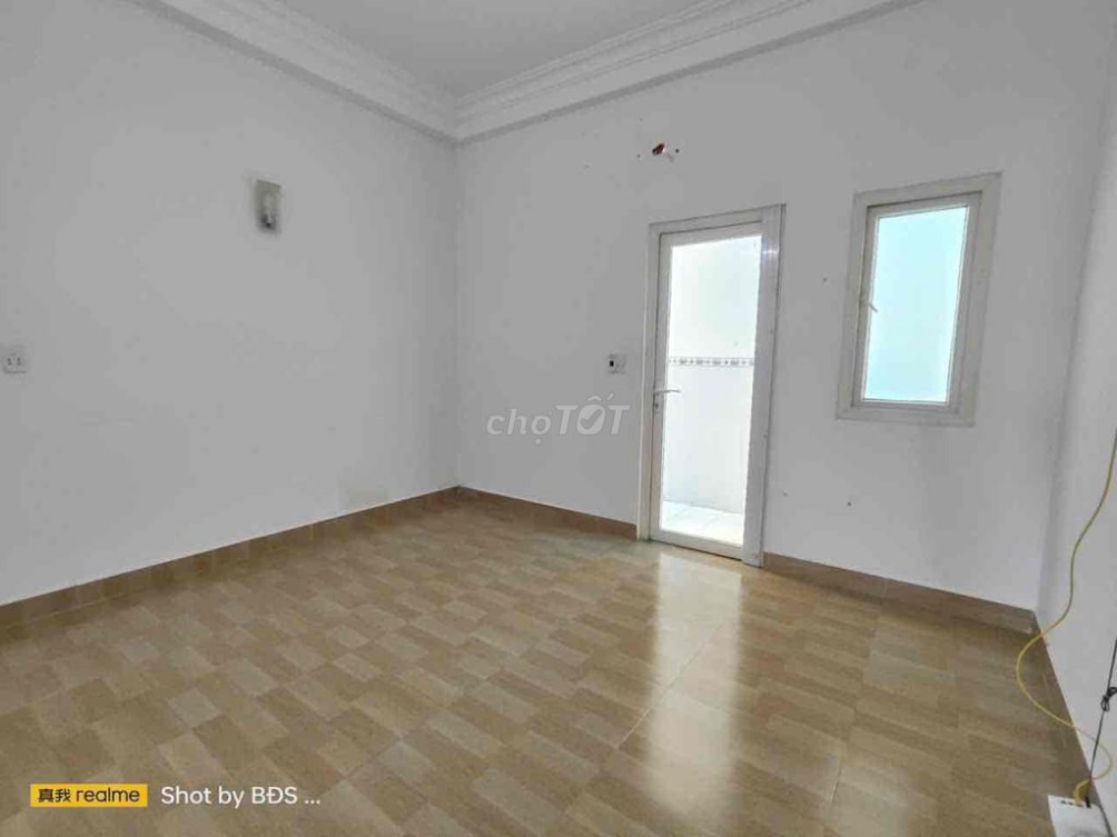 3-Story House Near Hiep Binh Market, Thu Duc - Spacious Rental