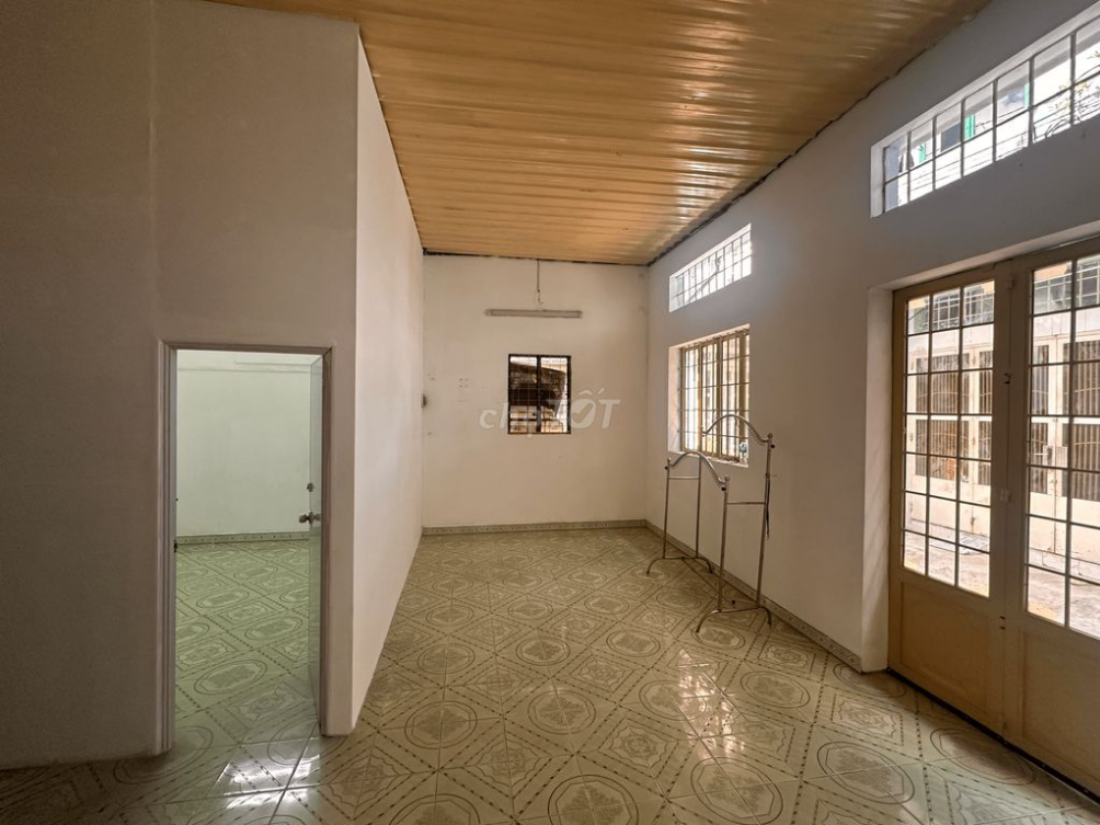 Compact 1-Bedroom Apartment in Quiet Residential Area