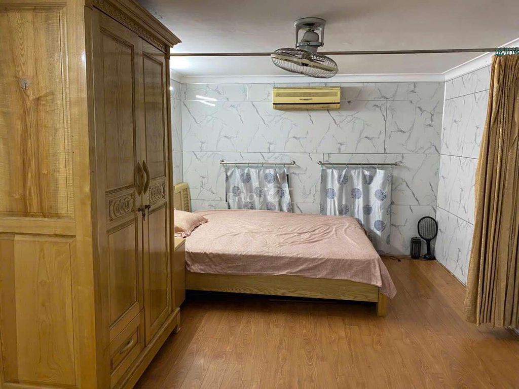4-Floor House with 2 Bedrooms in Bach Mai