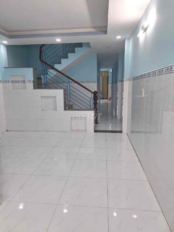 Spacious Rental in Tan Chanh Hiep, Q12 - Container Road Access