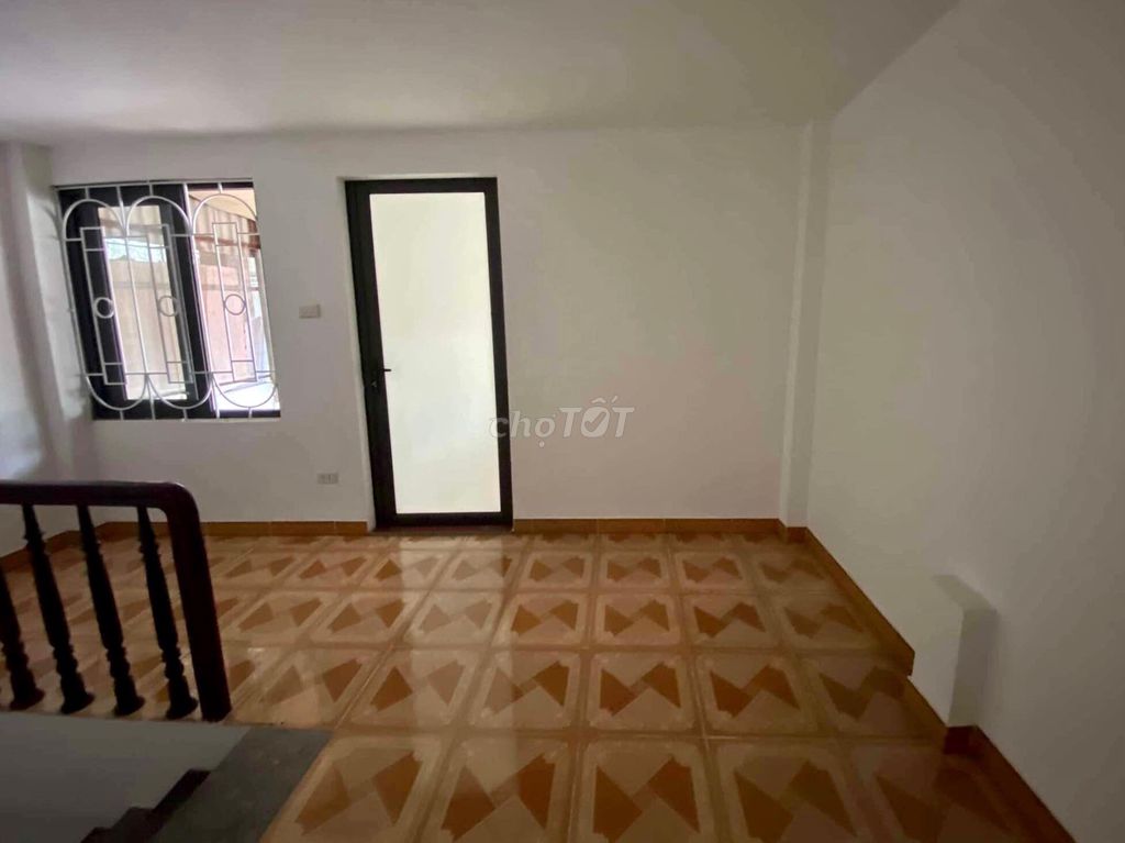 4-Floor Townhouse Near Van Quan Station