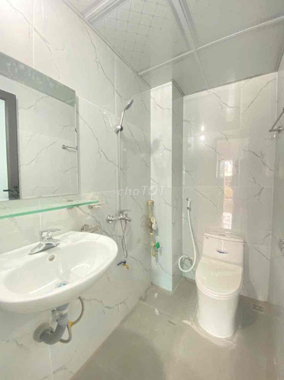 Studio Apartment near Linh Dam, Fully Furnished