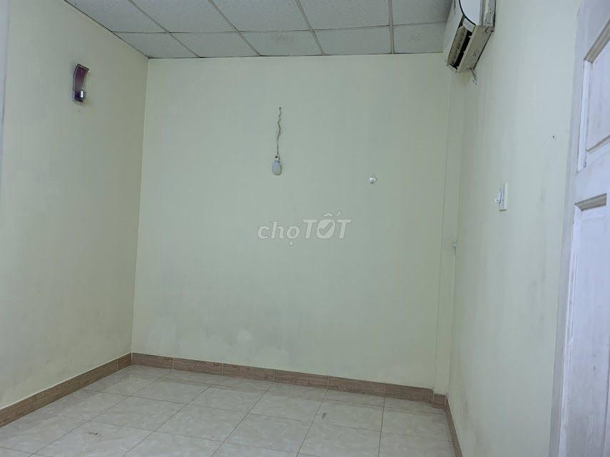 Entire House for Rent in Linh Xuân, Thủ Đức - Spacious and Convenient