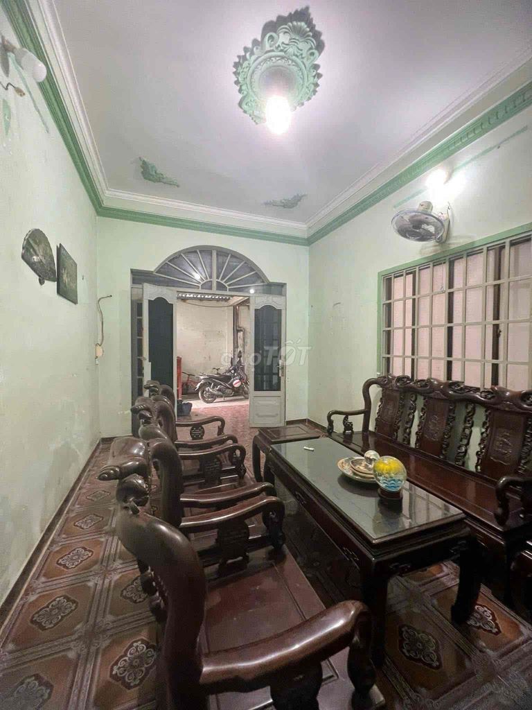 3-Bedroom House Near High-Tech Park District 9