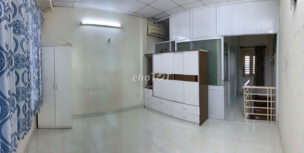 Modern 2-Bedroom House in Tan Binh District