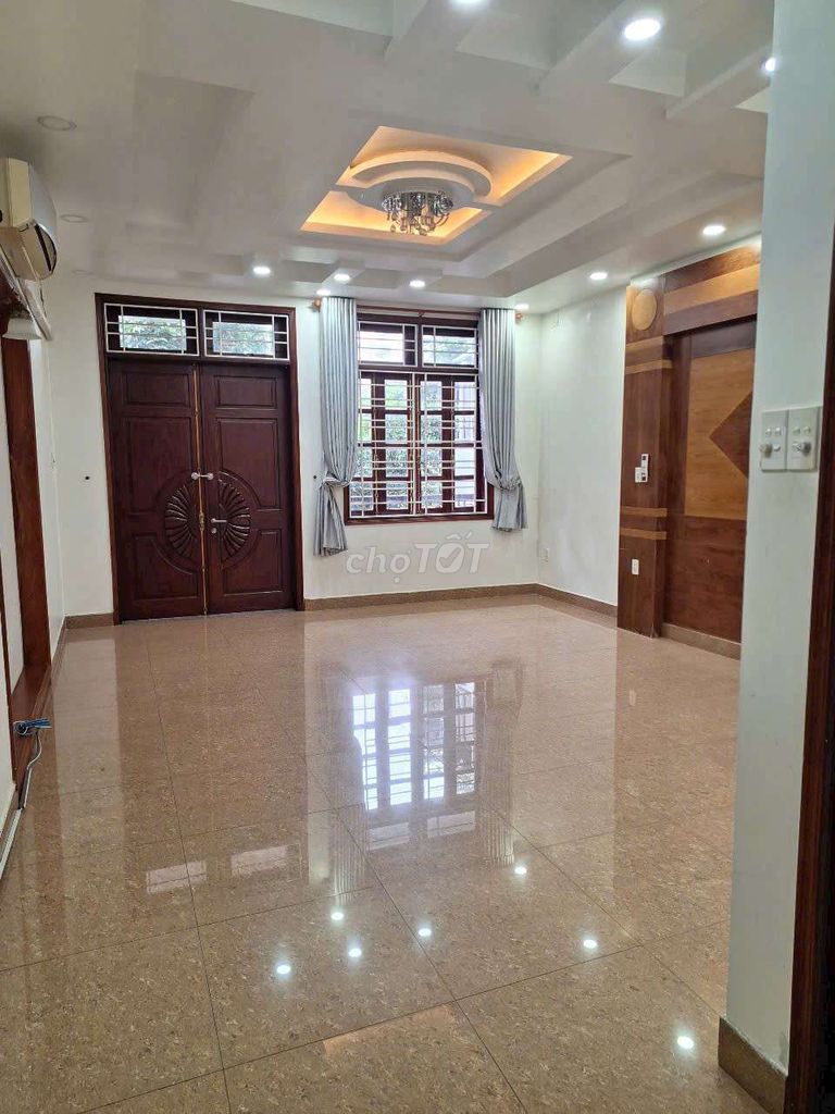 Modern House for Rent in Tan Chanh Hiep