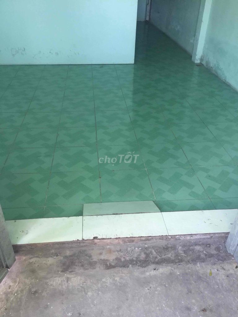 Compact 1-Bedroom with Basic Amenities
