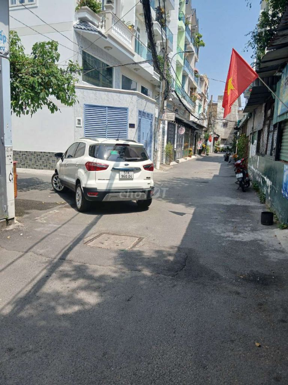 House for Rent in P9 GV Area Near Cay Tram Intersection