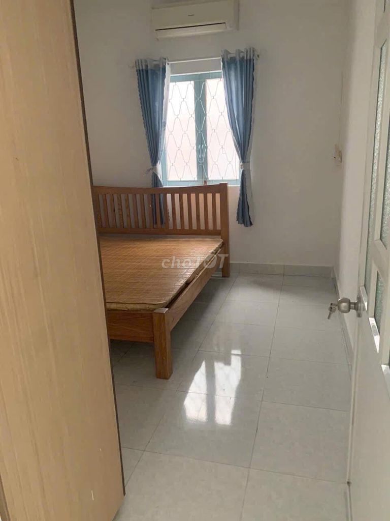 2-Bedroom House with Parking in Thu Duc