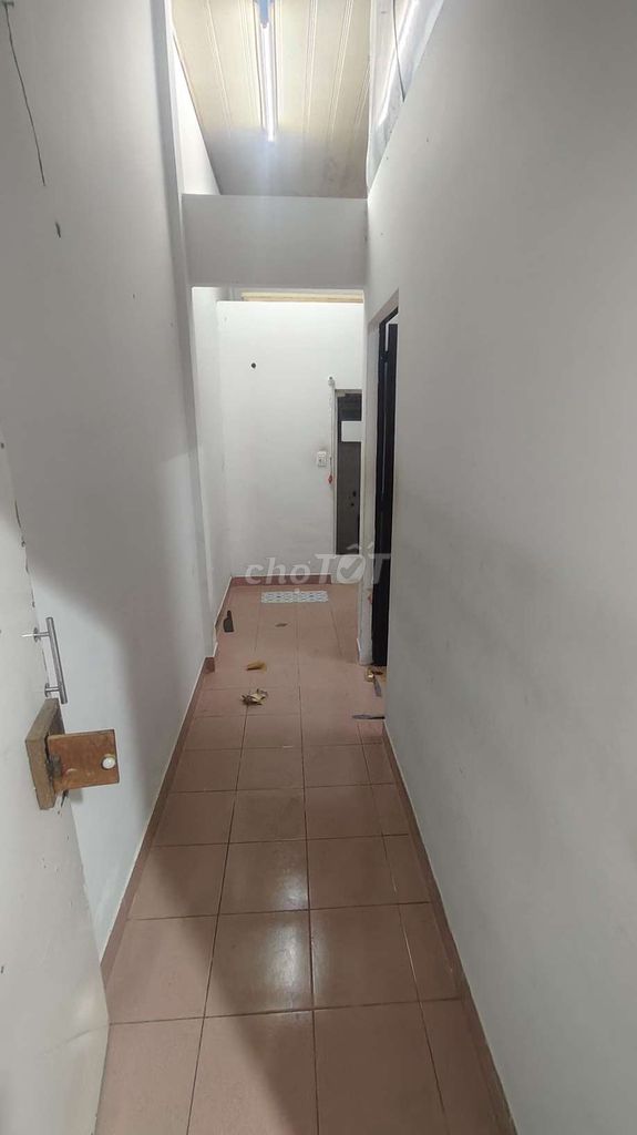One Bedroom House on Do Xuan Hop Street