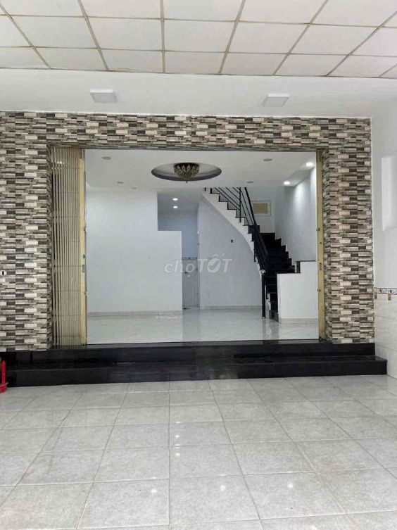 Spacious Townhouse in Binh Tan District with Multiple Rooms