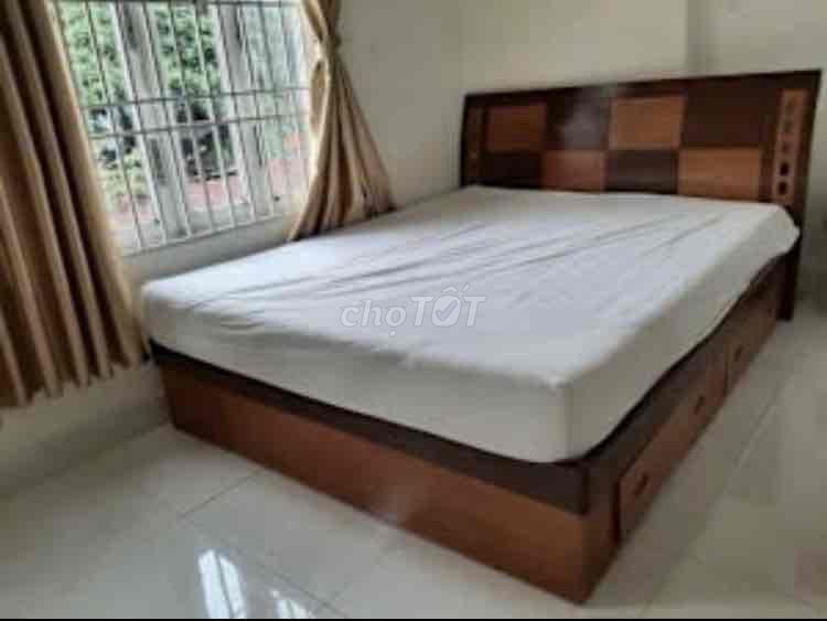 Modern 1BR House with Parking in District 10