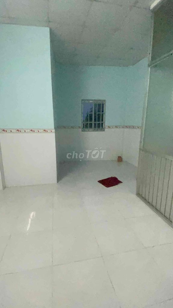One-Floor House with Modern Interior Near Authority