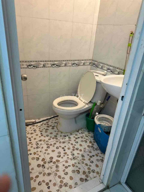 Fully Furnished Rental Property on Huỳnh Tấn Phát Street