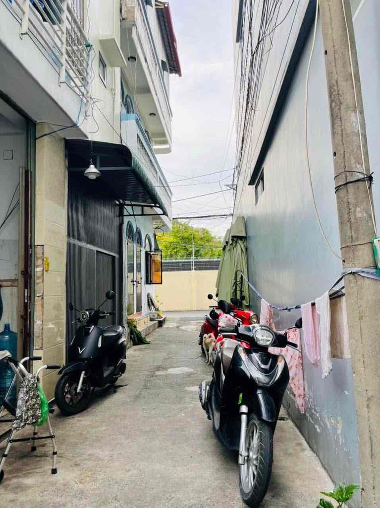 50m² House Near Police University, Suitable Storage