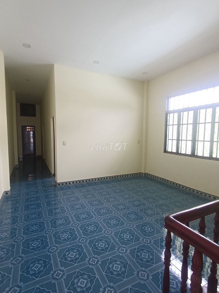 Spacious Two-Story House with Commercial Potential