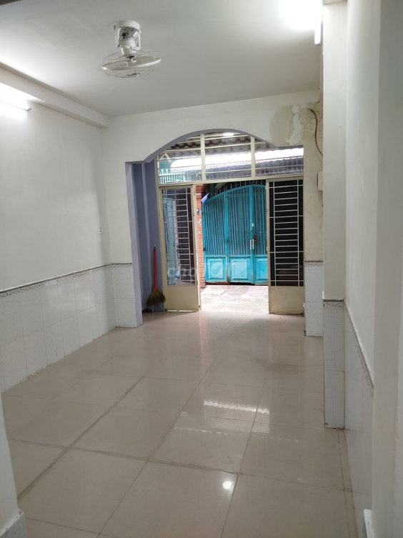 Rental Property in Tan Binh District, Phan Huy Ich Alley