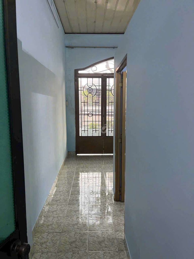 Spacious 3BR House with Front Facade Access