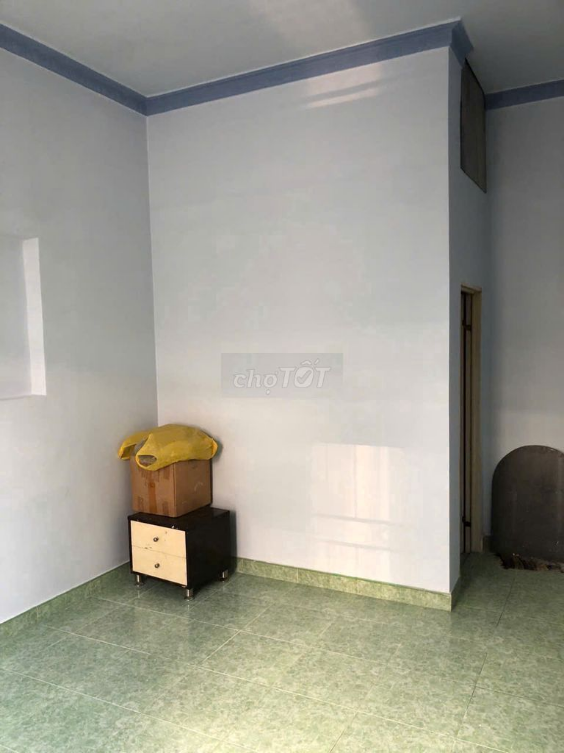 Spacious 2-Bedroom House near Pham Van Hai Market in Tan Binh District