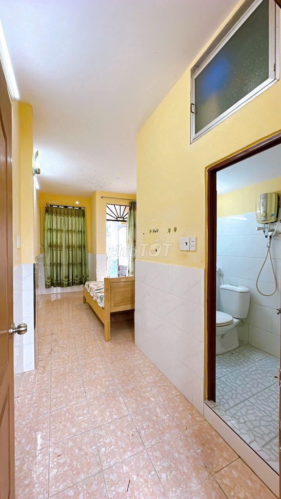 Furnished Townhouse with AC in District 4
