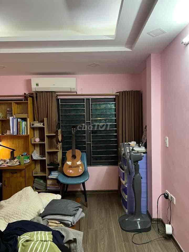 5-Floor Townhouse with 5 Bedrooms in Ba Dinh