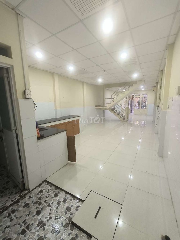 Modern House for Rent in Tan Chanh Hiep