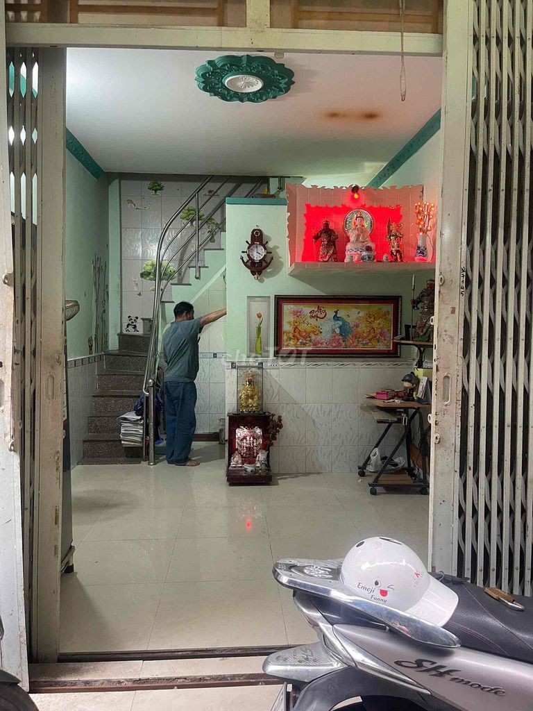 1-Bedroom House with AC near Markets