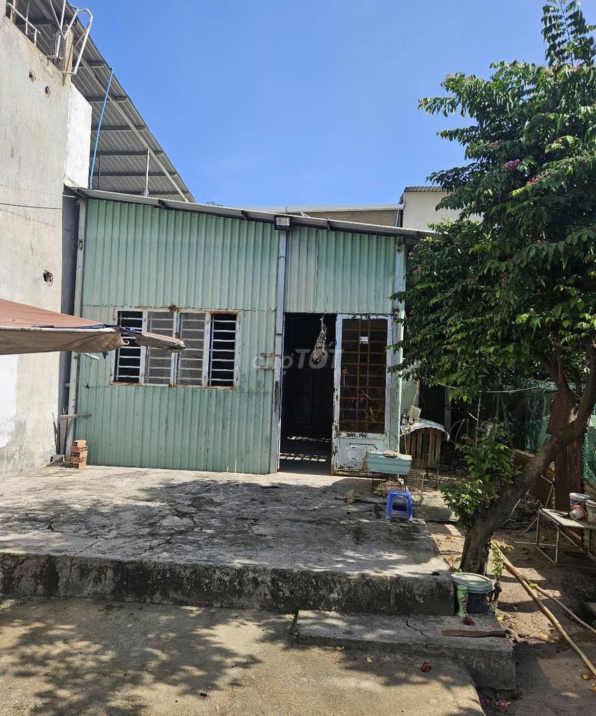 400m2 Industrial Space with Storage in Thu Duc