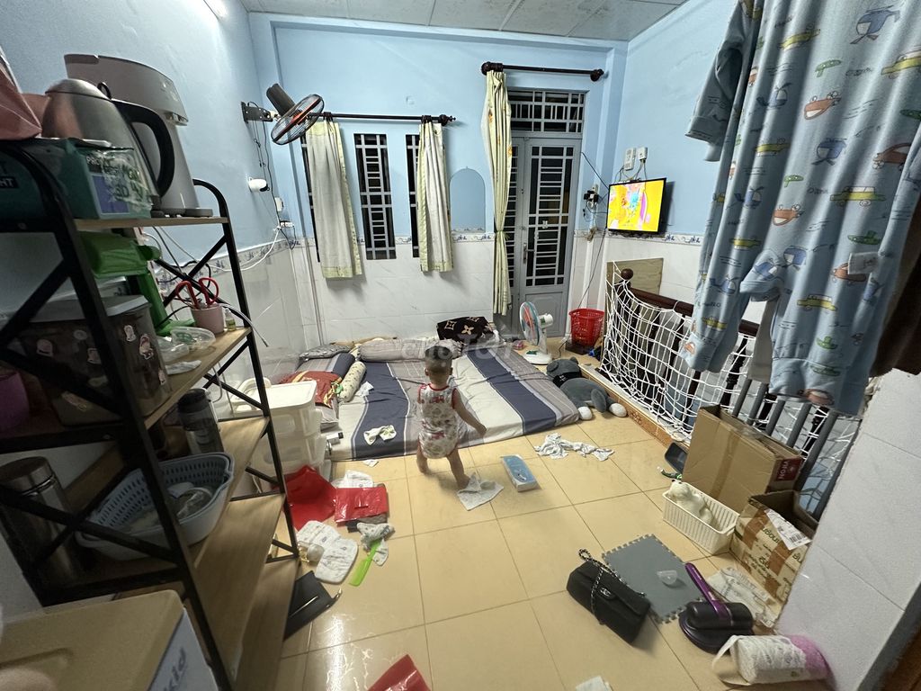 40m² Townhouse with One Bedroom Near Amenities